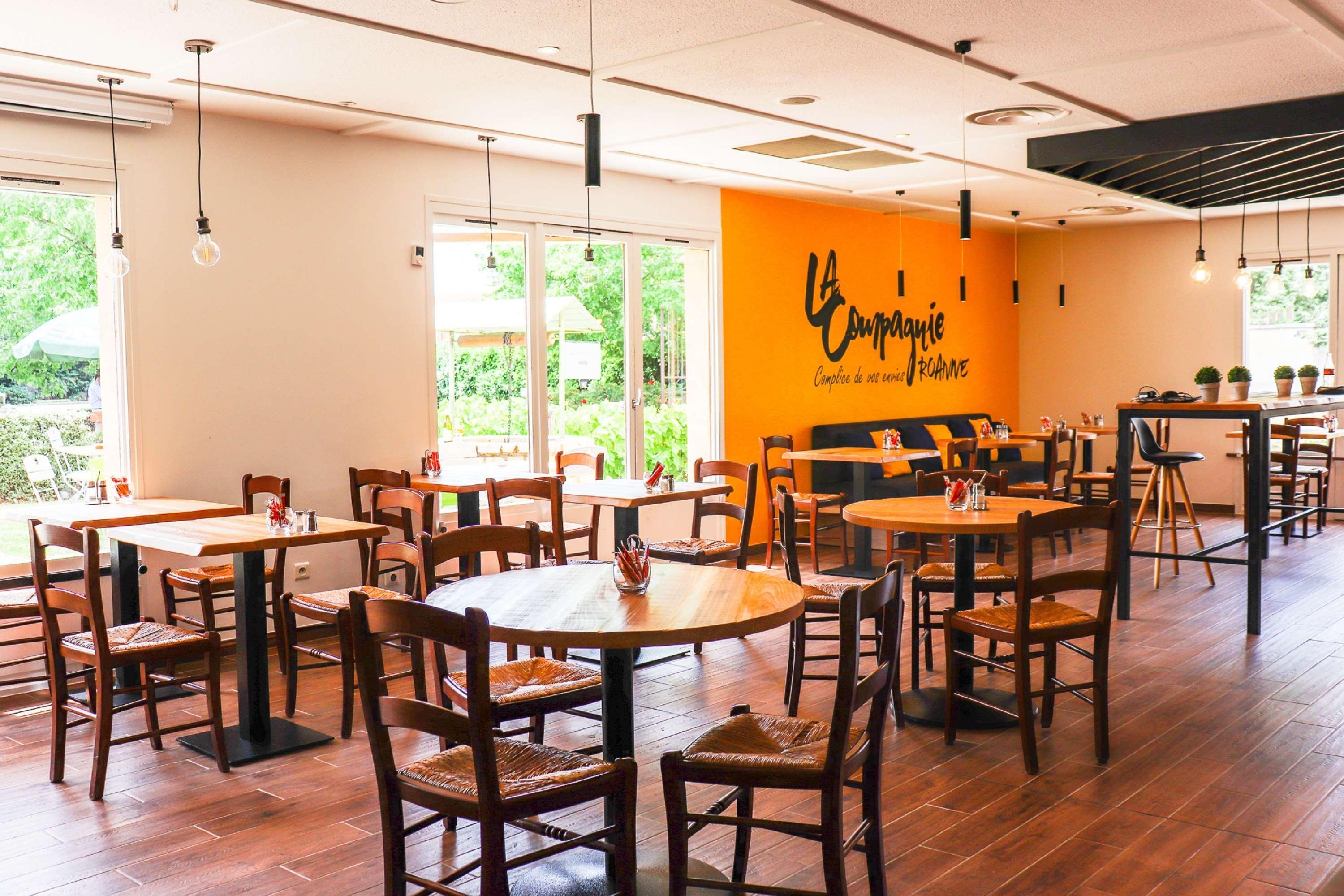 Kyriad Direct Roanne Hotel מראה חיצוני תמונה
