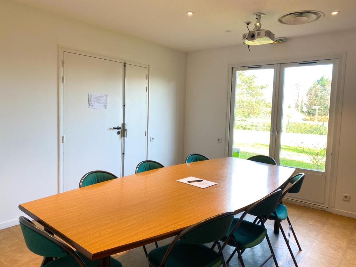 Kyriad Direct Roanne Hotel מראה חיצוני תמונה
