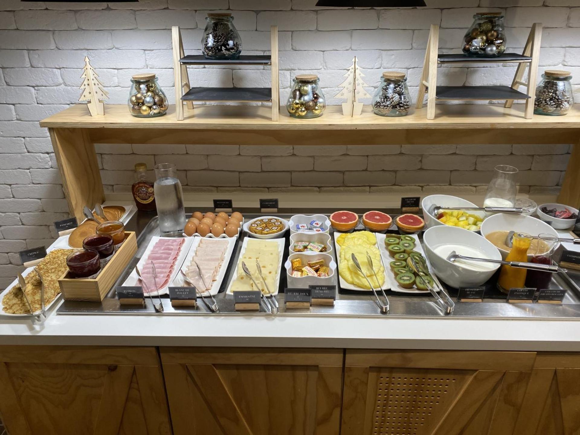 Kyriad Direct Roanne Hotel מראה חיצוני תמונה